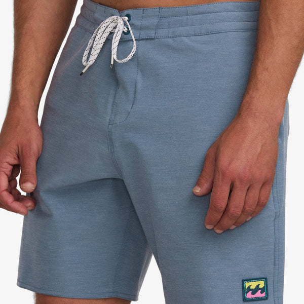 Billabong Every Other Day shorts blue fog