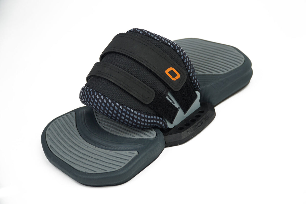 Ozone kiteboard Strap (double adjustment) and Pad V3 – Fluid.no